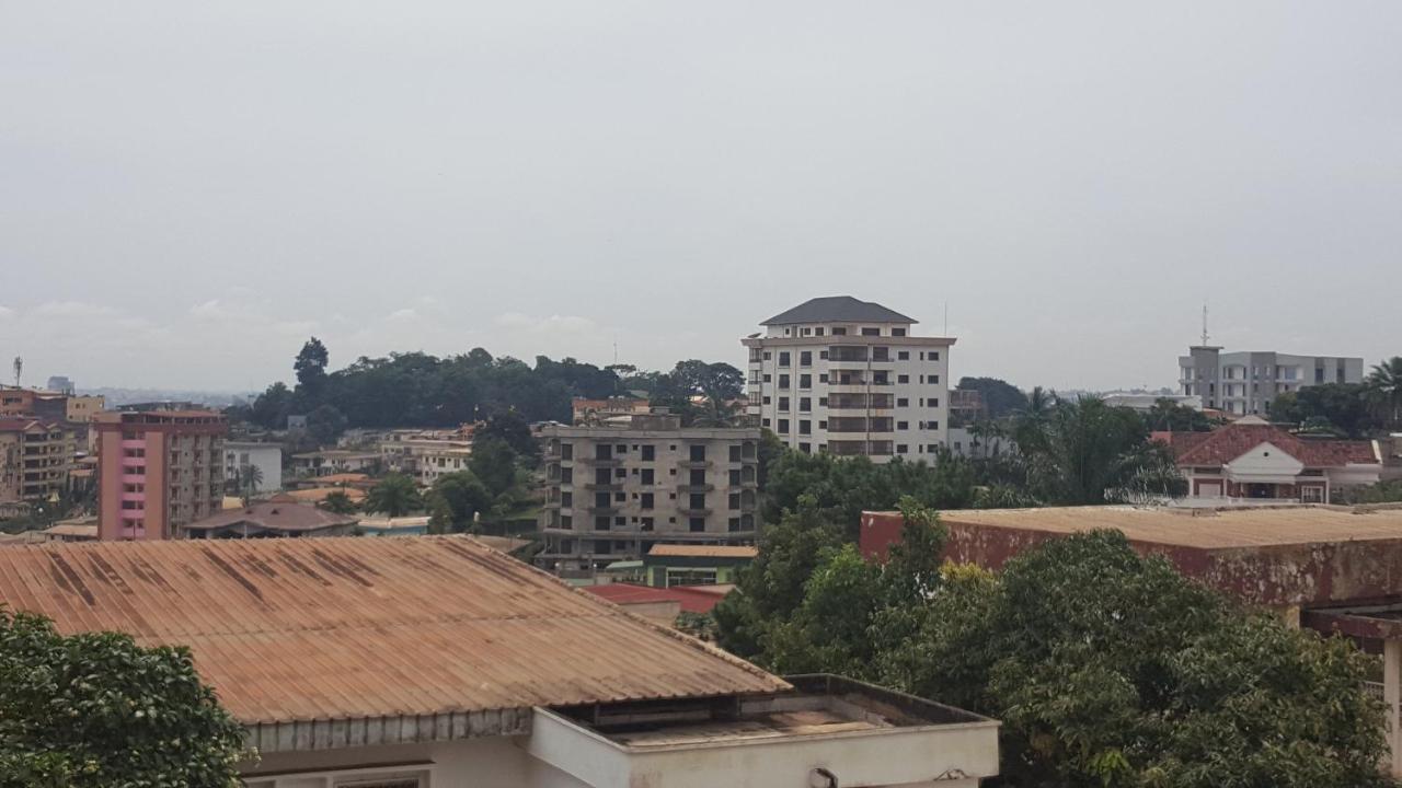 Residences Hotelieres Micheline Et Emile Bastos Yaoundé Eksteriør bilde